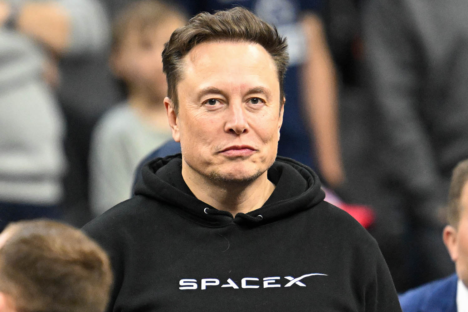 Elon Musk is an irresistible lure for investors wanting to cash in on SpaceX
