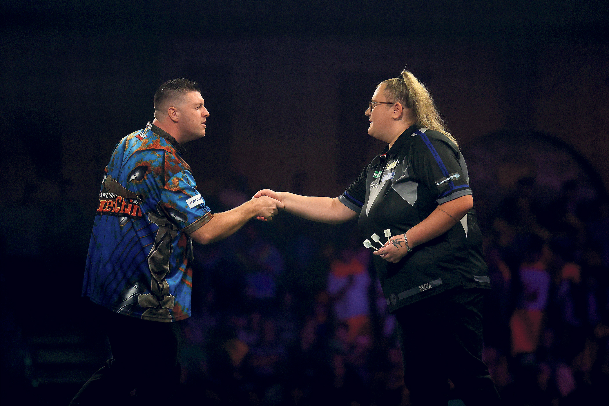As Beau Greaves hits hero status, Ally Pally feeds off the clowns