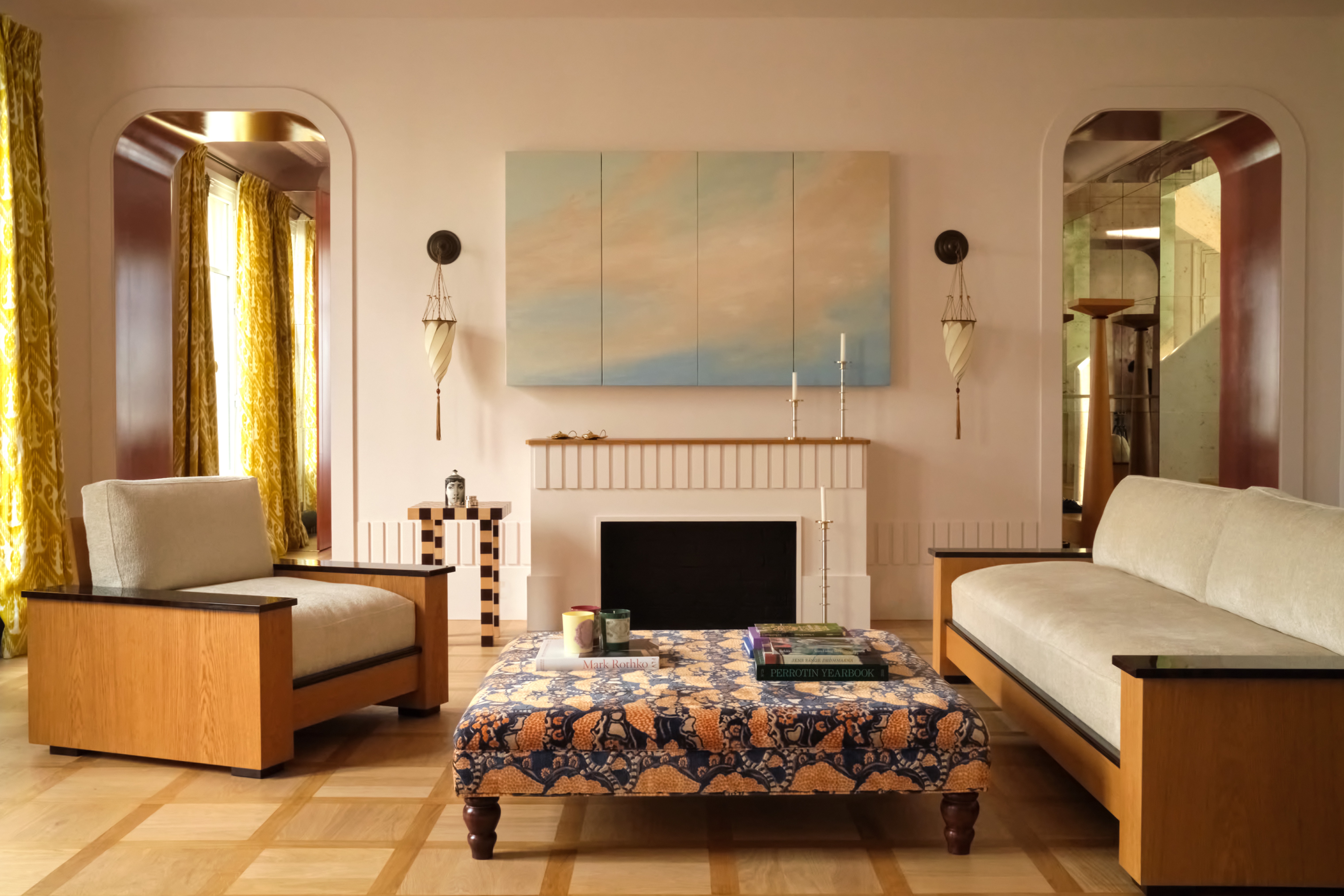 A Parisian home has its head in the clouds