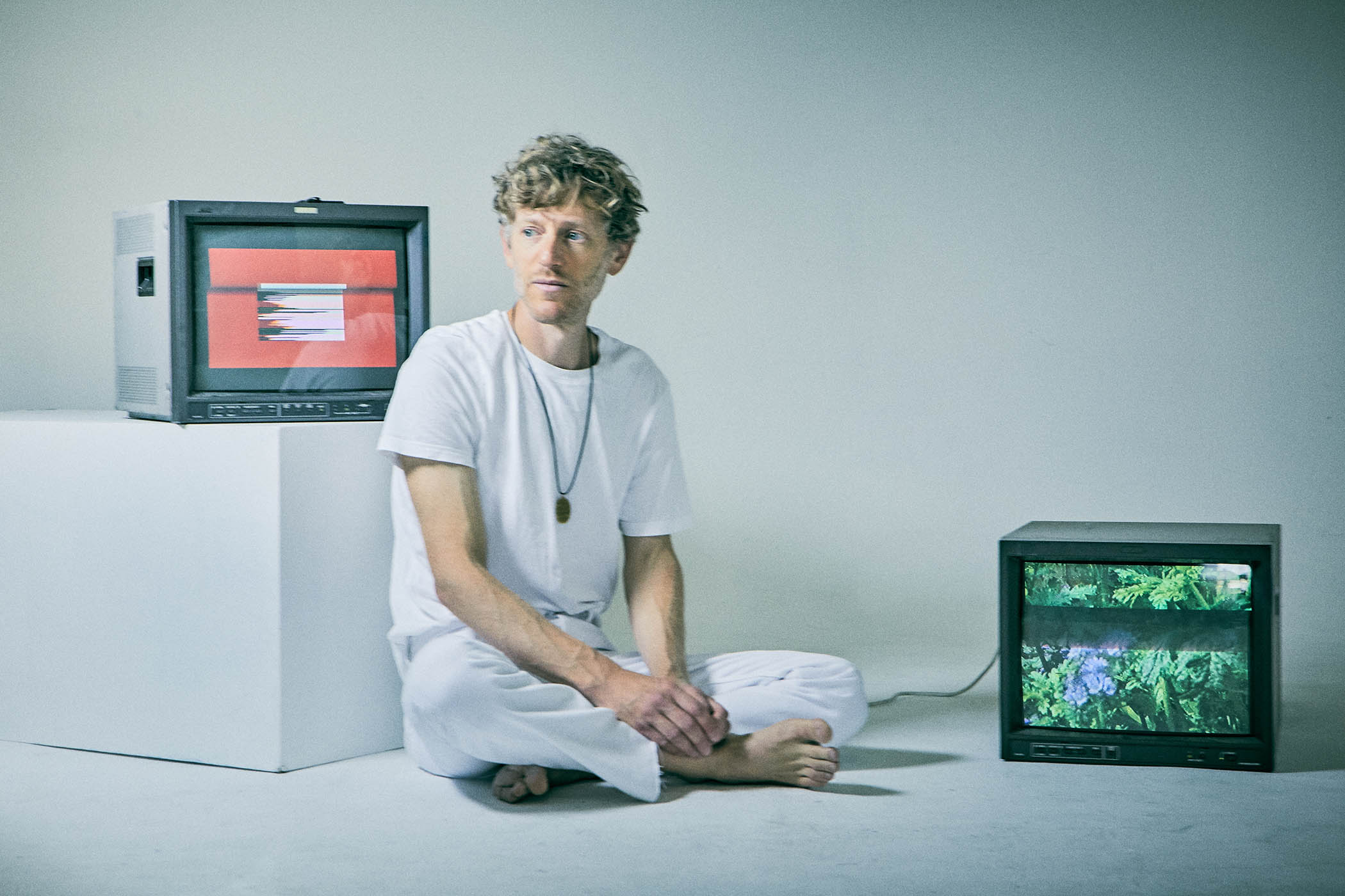 Albums of the week: Robert Stillman, The Cribs, Jenny on Holiday, Kris Davis and the Lutosławski String Quartet