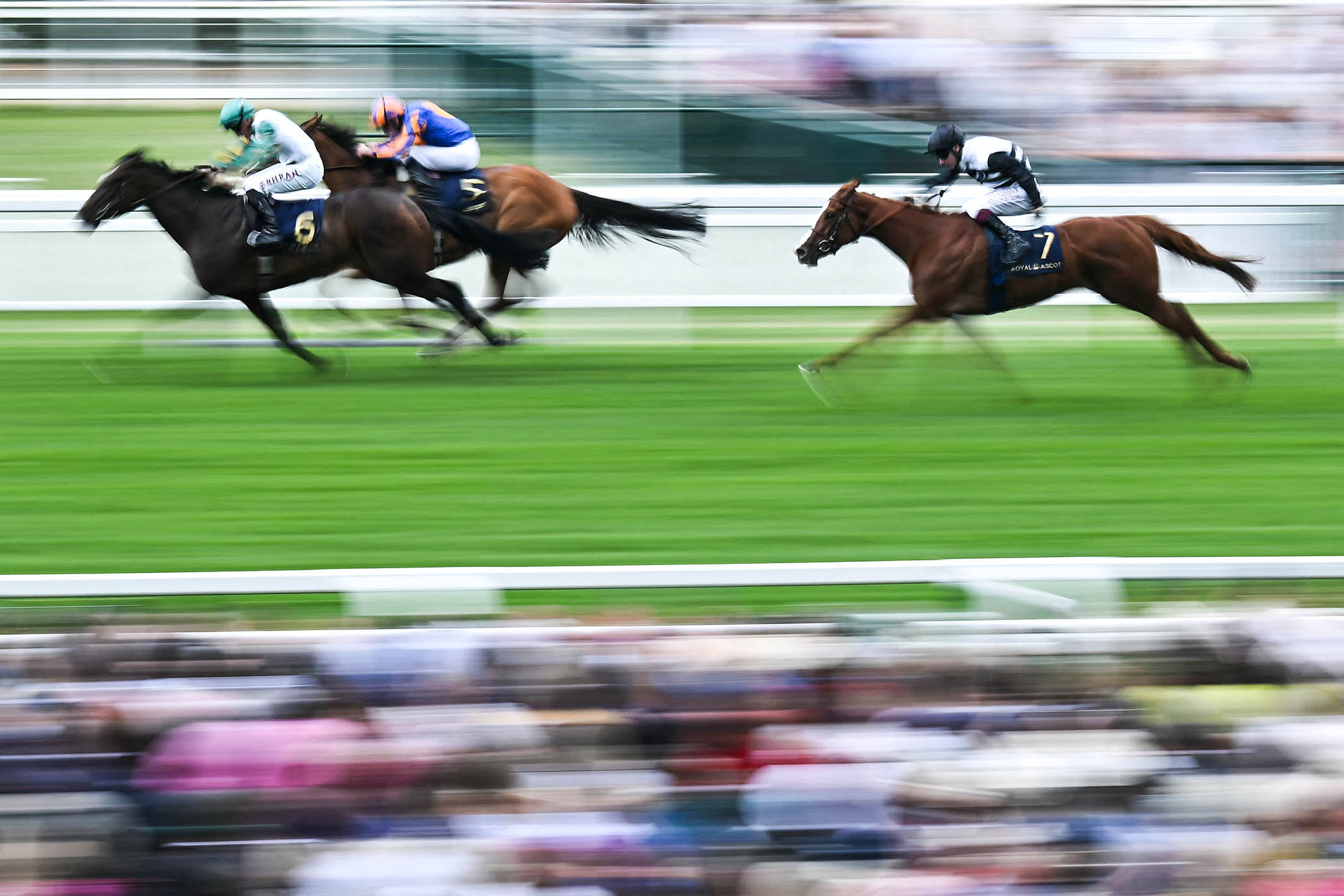 Struggling for punters and prizes, British horse racing might fall at the last