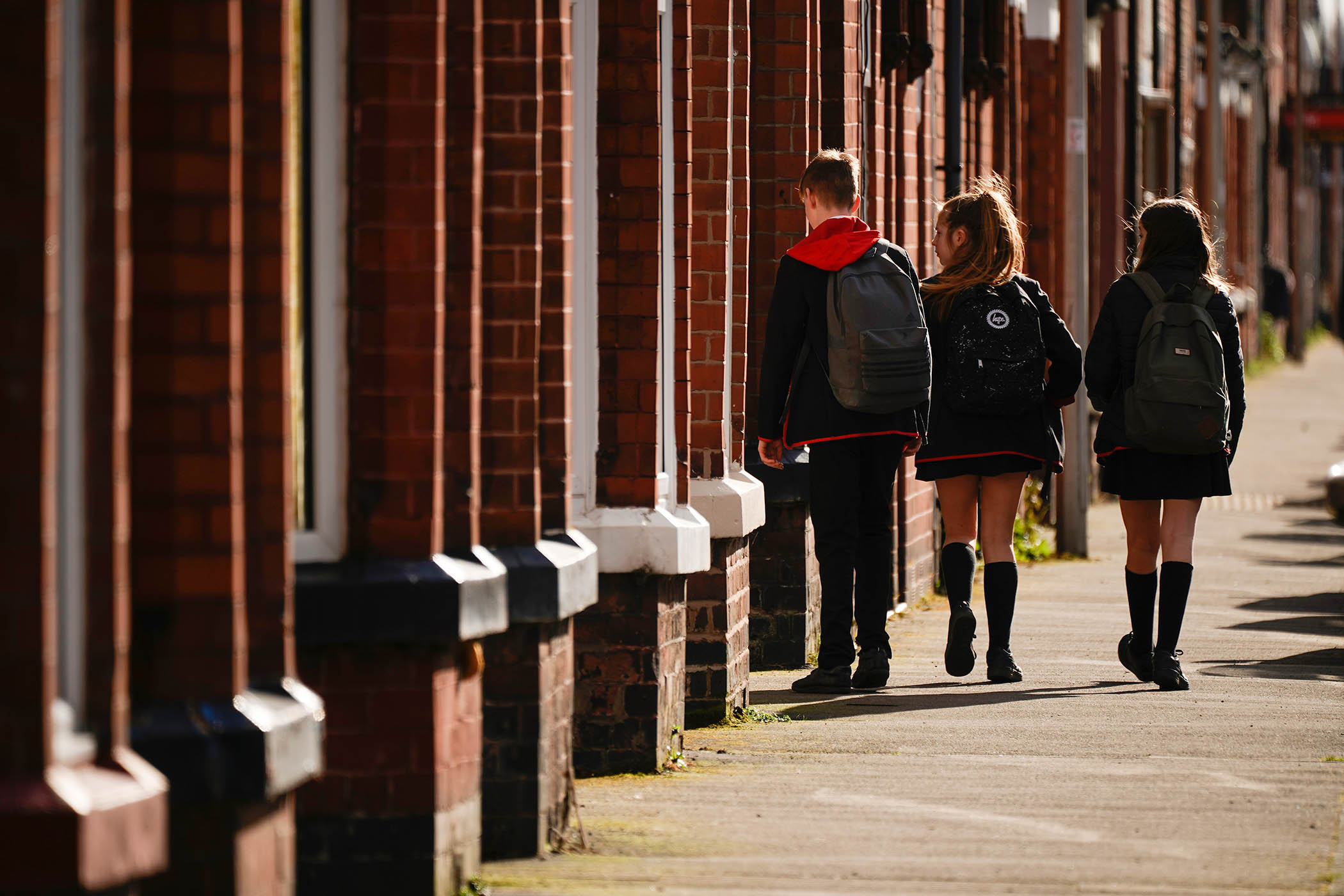 Viral memes fuel hysteria over school fight clubs