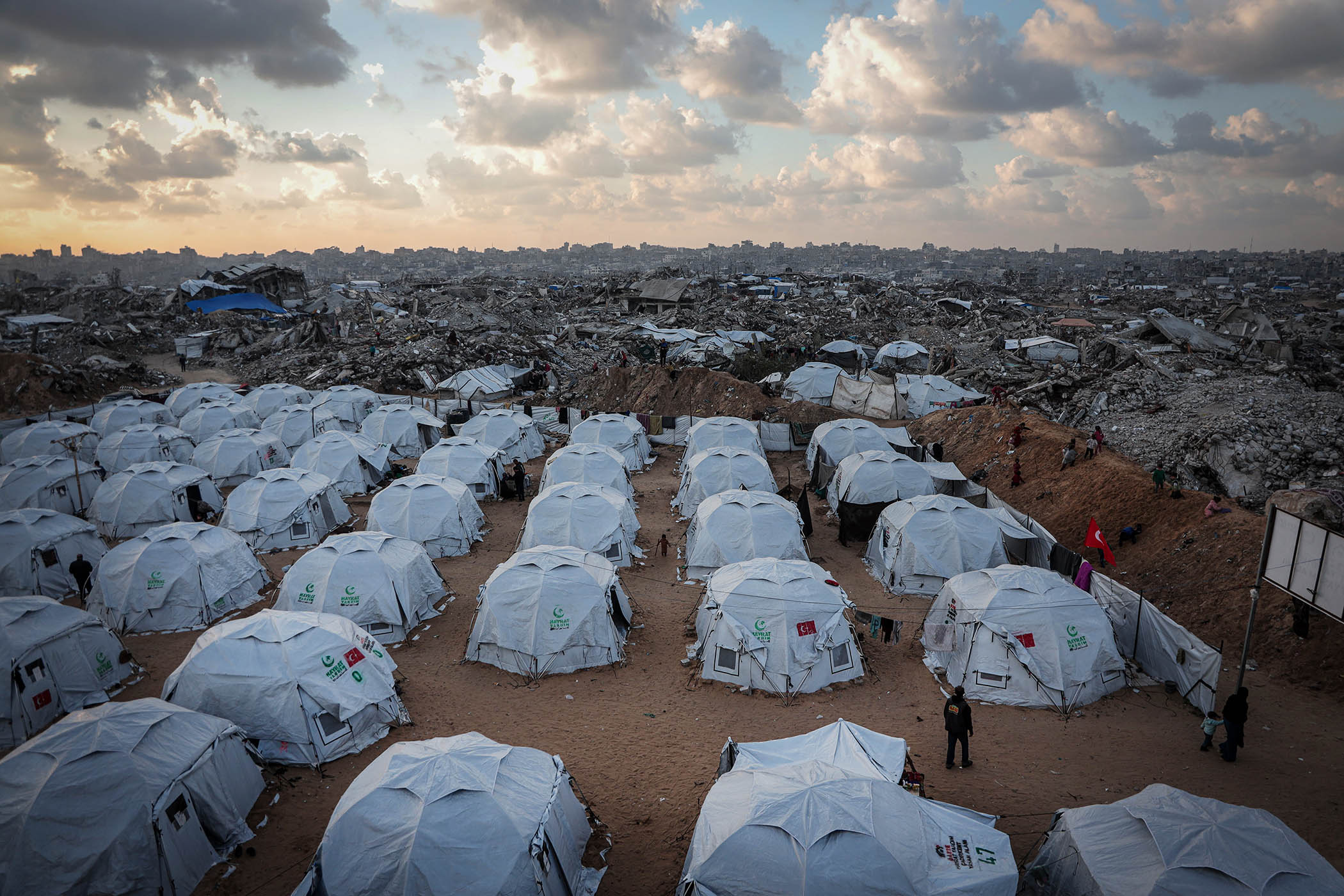 A ban on aid agencies in Gaza will make a severe crisis even worse